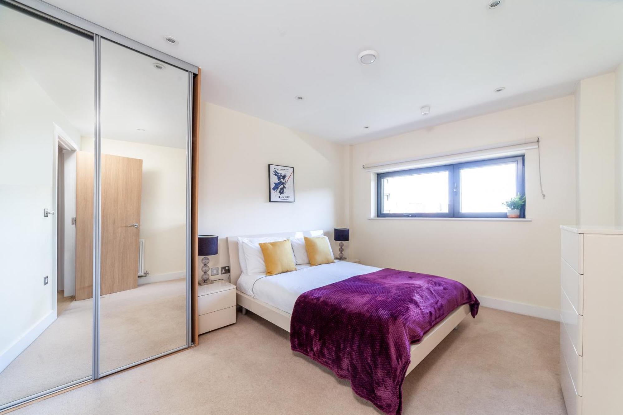 Tower Bridge Apartments Лондон Экстерьер фото