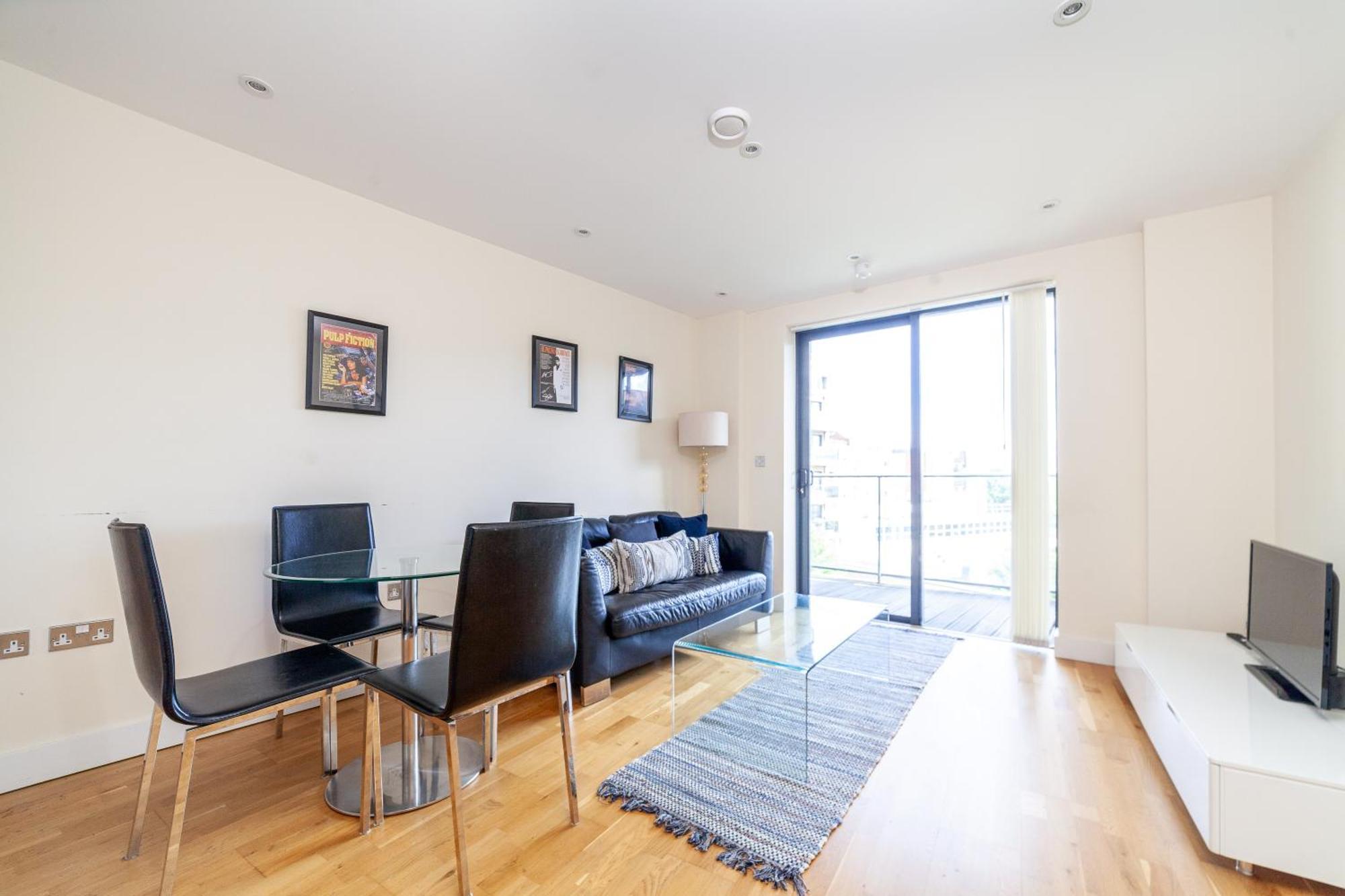 Tower Bridge Apartments Лондон Экстерьер фото